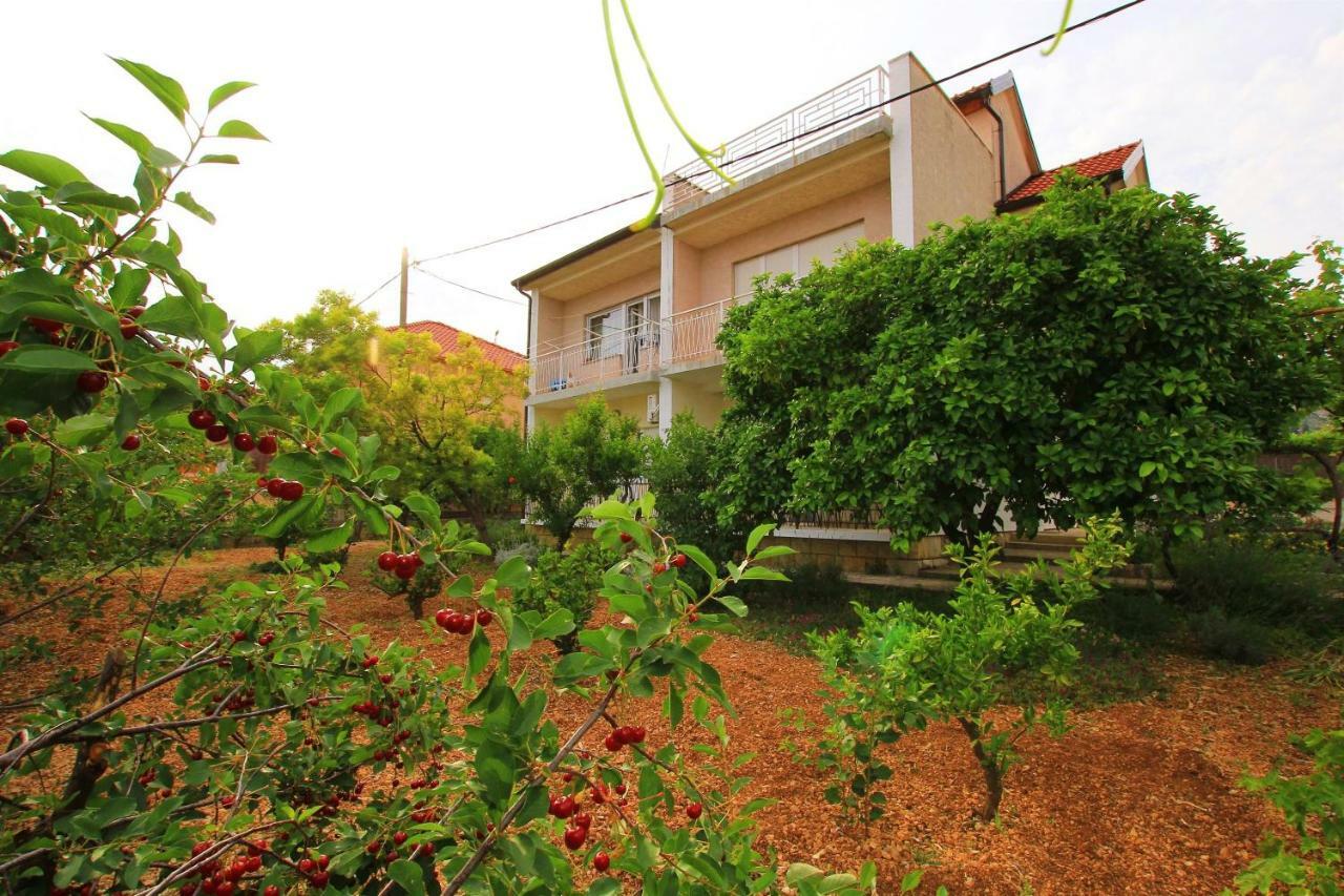 Apartment Anica Trogir Exterior foto